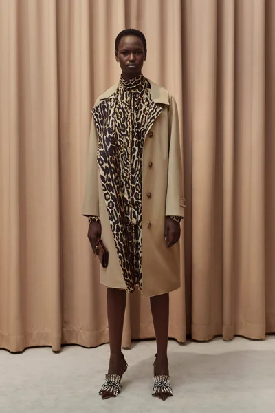 Look 27